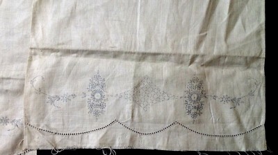 2 Tea Towels or Chair Covers American Thread 13X 24 Inch Stamped  Pattern Linen 