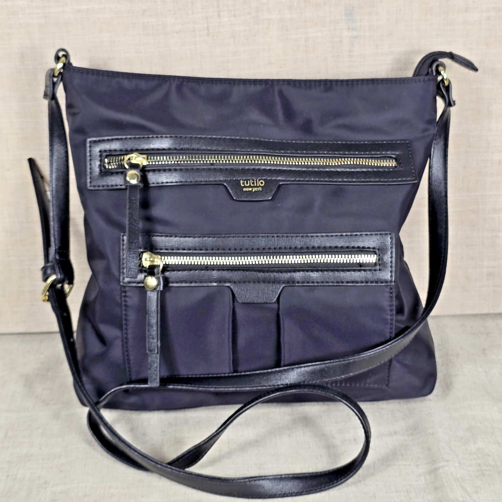 Tutlio New York Nylon Crossbody Bag in Boost Black