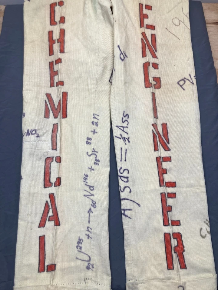 Pantalones de pana vintage de los años 50 Purdue Indiana Senior Cords dibujados a mano Foto 2 de 4