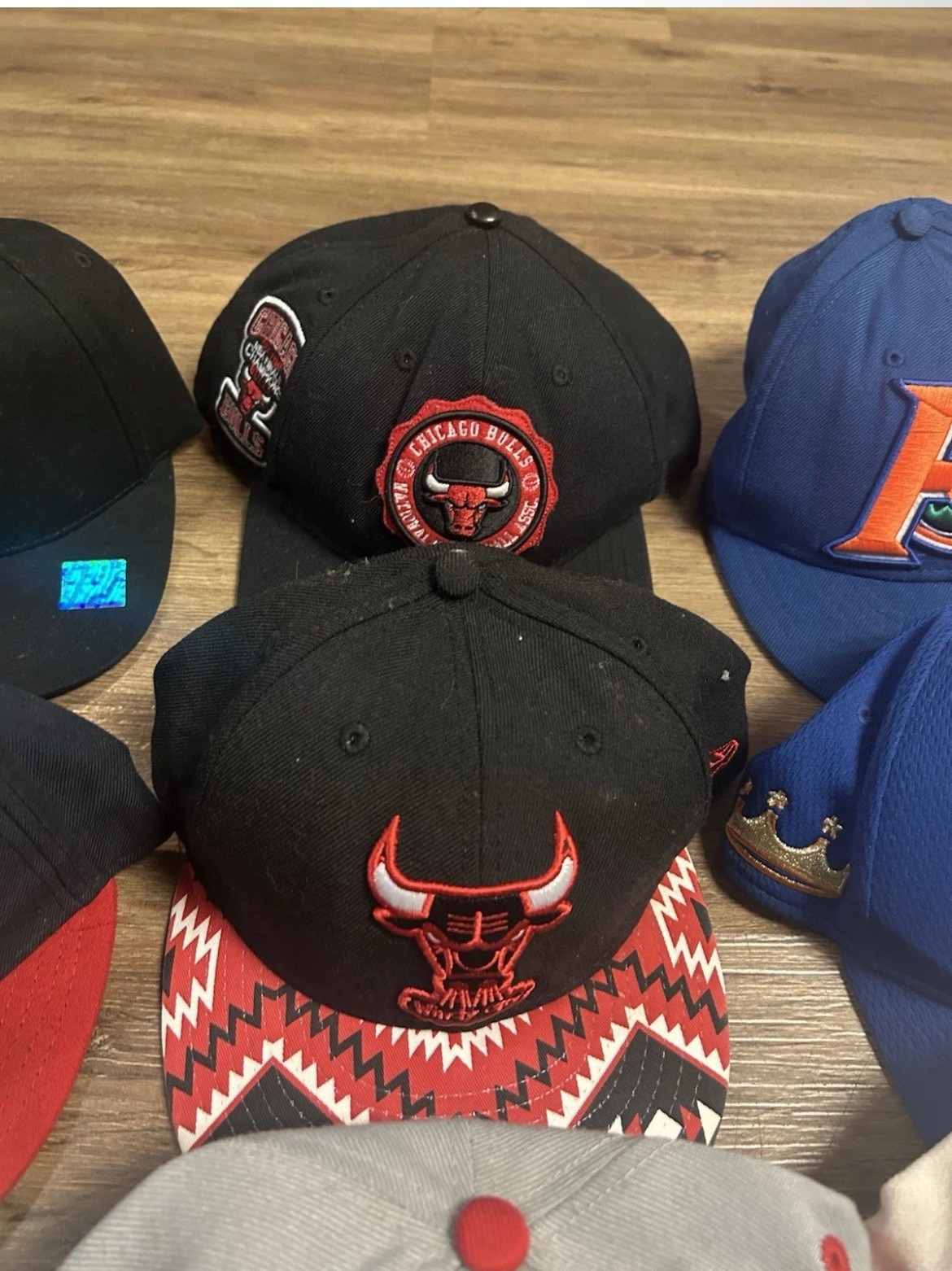 24 Hat Bundle Lot Fitted, SnapBack, Strapback NBA… - image 4