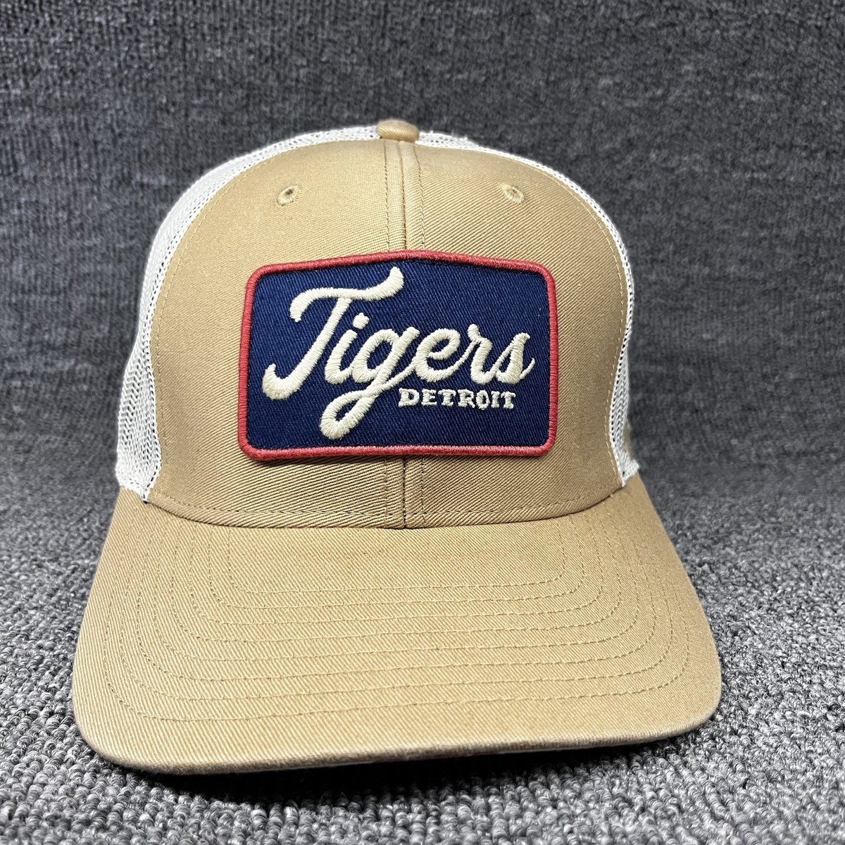 Detroit Tigers '47 Homage Trucker Hat Tan White Mesh American Flag Adjustable