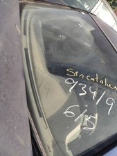 Pare-brise Mercedes 208