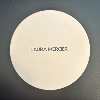 Laura Mercier Translucent Pressed Powder Sheer Ultra-blur Long Lasting 0.22oz