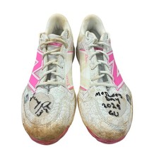 JEREMY PENA SIGNED 2025 SEASON GAME USED MOTHER'S DAY CLEATS 5/11/25 ASTROS WORN