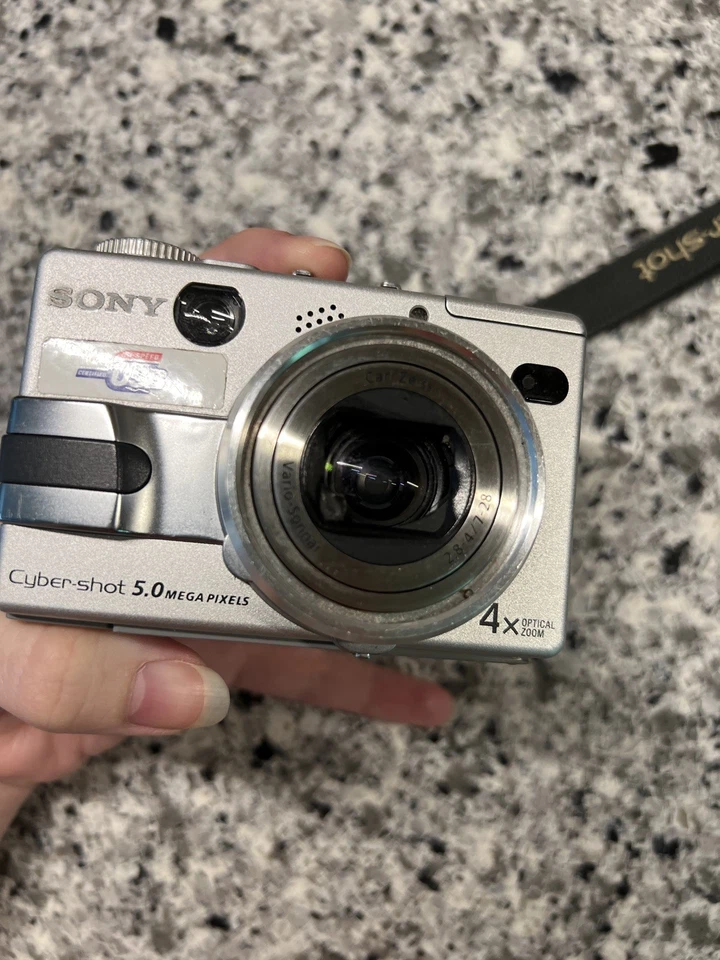 Cámara digital compacta Sony DSC-V1 Cyber-shot - ¡LEER! Foto 3 de 4