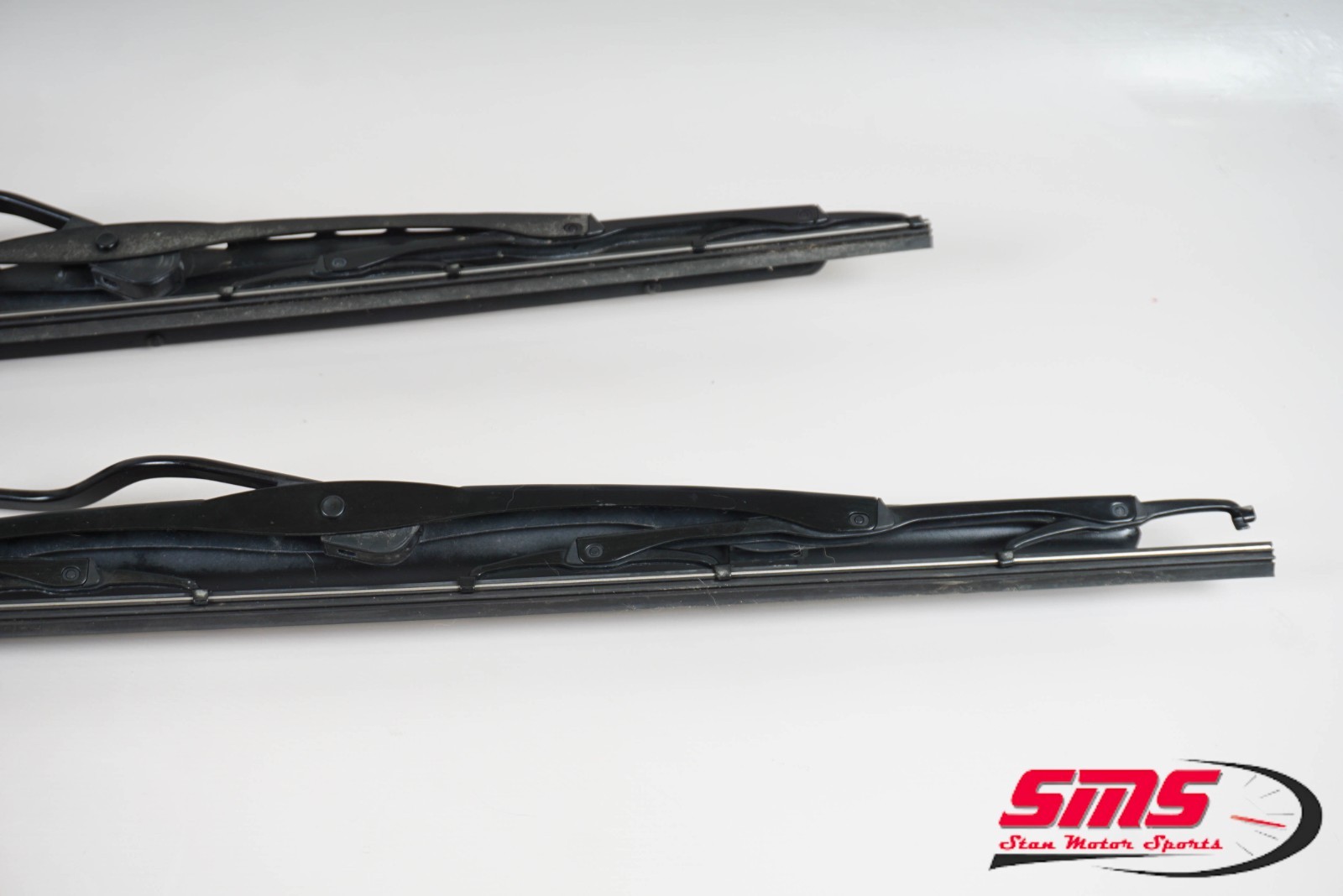 Maserati Coupe Spyder M138 4200 Windshield Wiper Arm Left & Right OEM