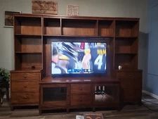 Ethan Allen  Entertainment Center