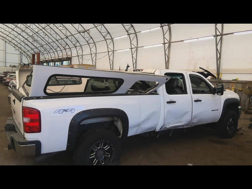 (LOCAL PICKUP ONLY) Hood Fits 11-14 SILVERADO 2500 PICKUP 6797627 Foto 3 de 4