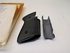 NOS Pachmayr Signature Grip B-92 Blk Beretta 9MM and Taurus 92/99 Pistols Read!!