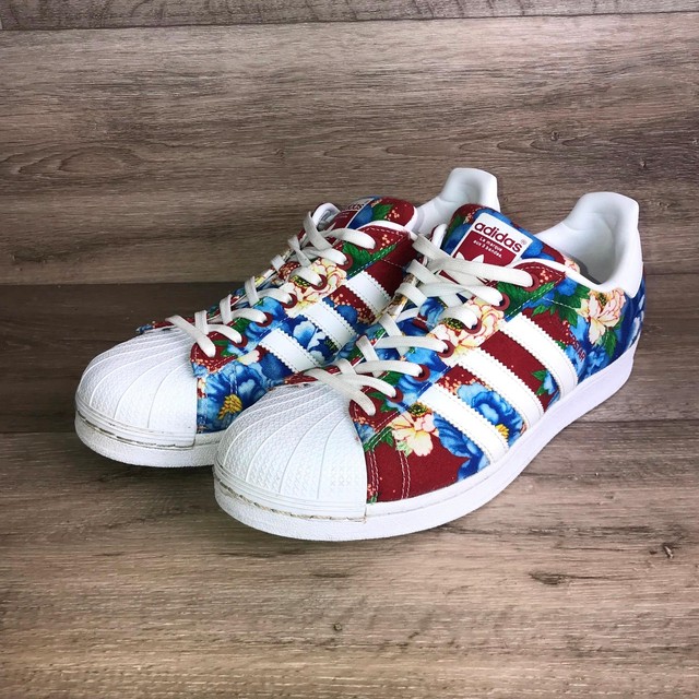 adidas superstar farm print