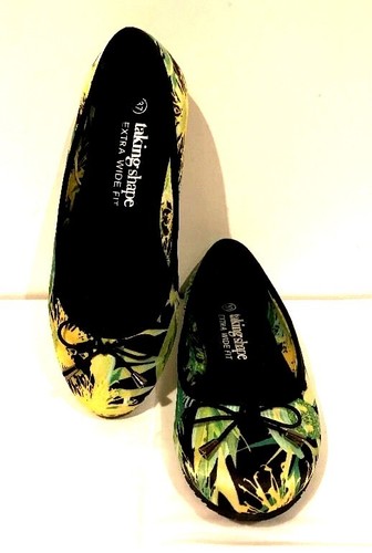 sz 8 / 39 TS TAKING SHAPE Fiona Ballet Flats Flex Sole extra wide fit shoes NIB! - Picture 2 of 3