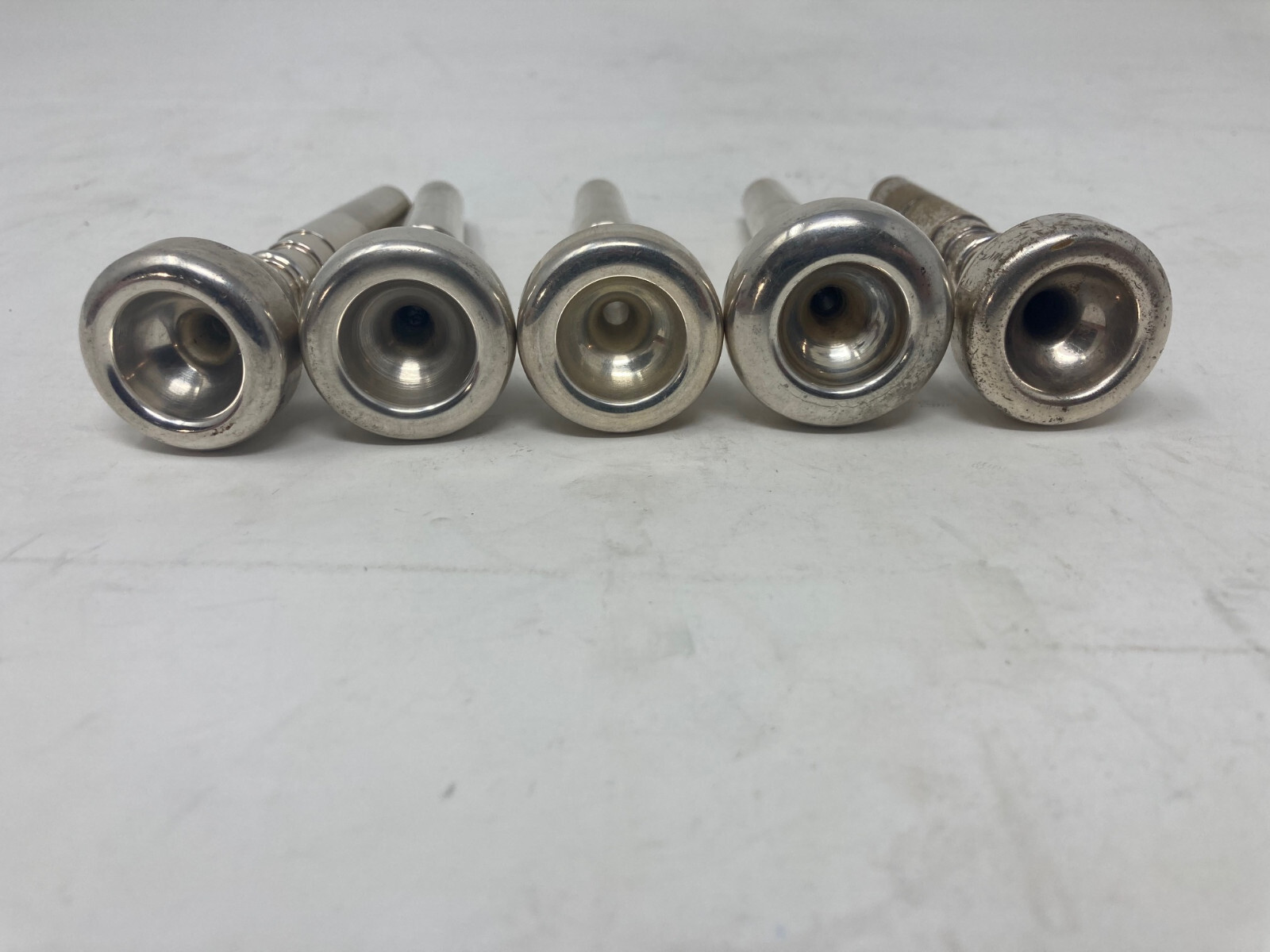 Lot of 8 Bach Mouthpieces many sizes eBay