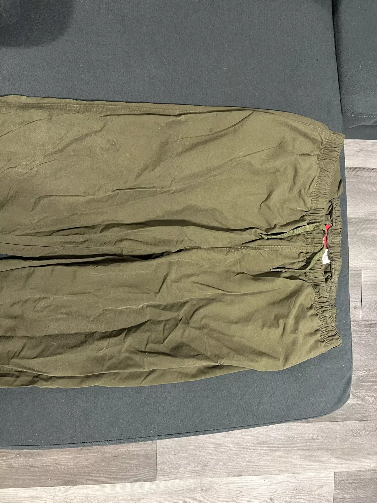 Pantalon d'échauffement Supreme collection FW18 vert olive taille L