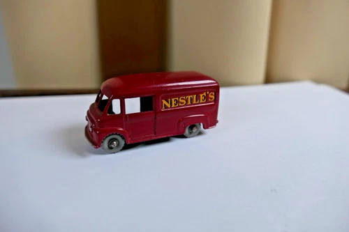 Matchbox Lesney no. 49 commer nestle van - missing door