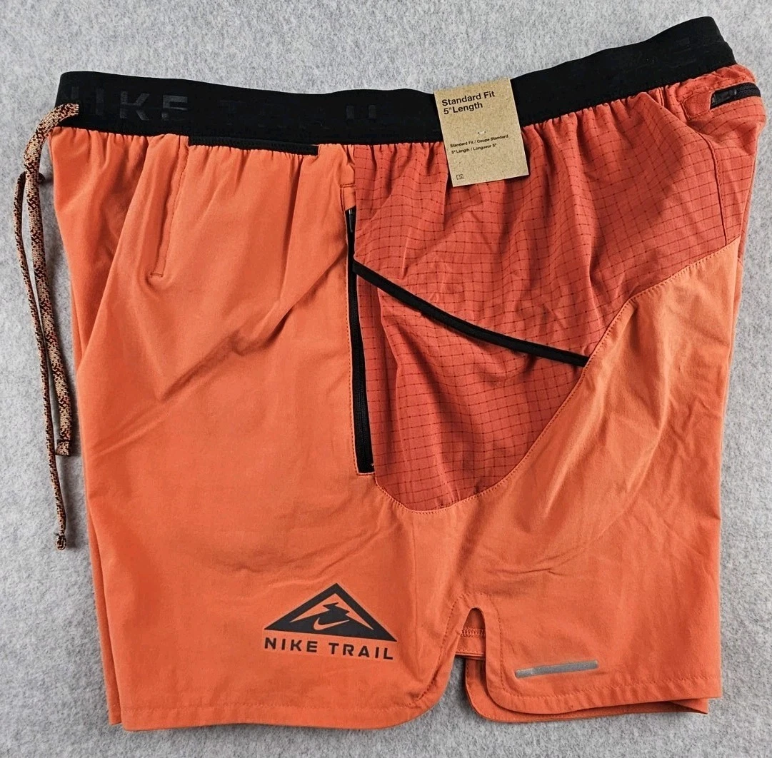 Nike Trail Men's Dri-Fit 5" Brief Lined Running Shorts With Reflective Accents
Opens in a new window
