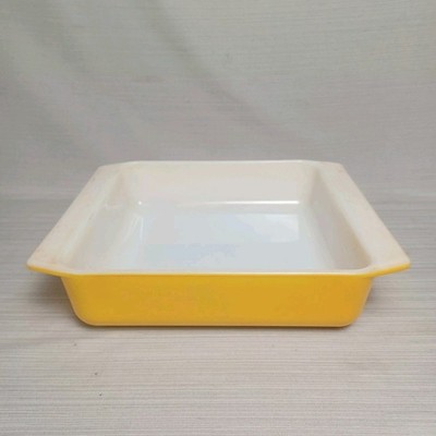 Vintage Pyrex 922 Square Cake Brownie Pan Yellow 8x8x2