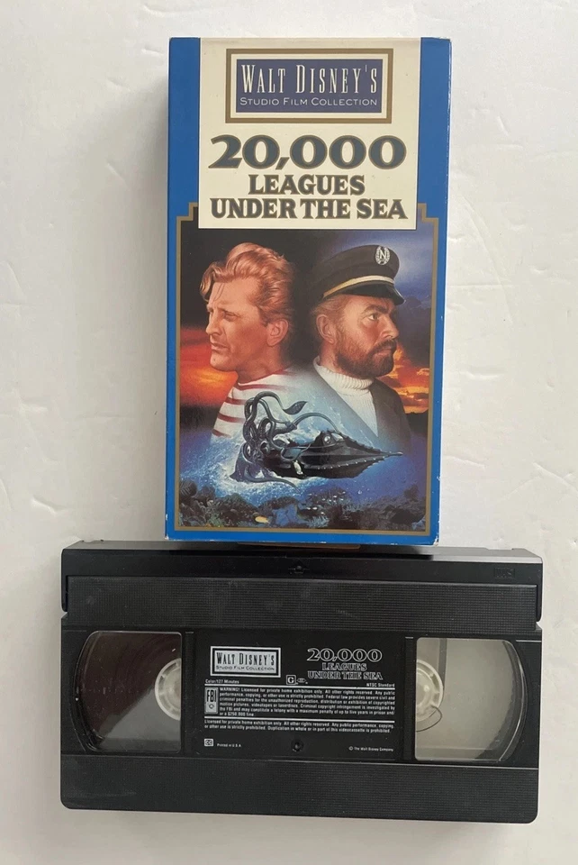 Walt Disney 20,000 Leagues Under The Sea VHS Tape Kirk Douglas Paul Lukas MINT - Image 4 of 4