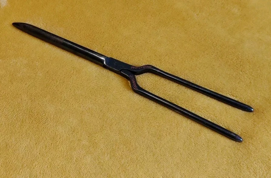 Marinello Professional Premier Acier Germany Curling Iron 11" Antique Primitive - Image 3 of 4