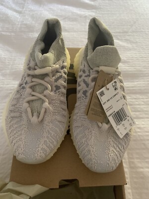 adidas Yeezy Boost 350 V2 Bone Size 4