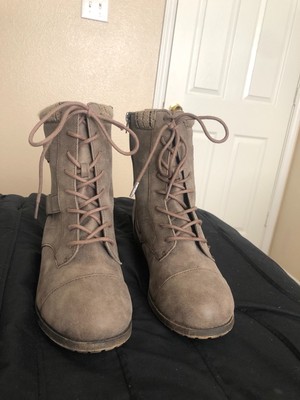 zip up combat boots womens