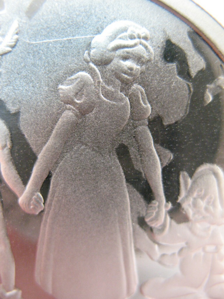 Picture 3 of 12