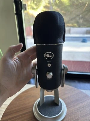 Blue Microphones Yeti Pro Audio Microphones & Wireless Systems for