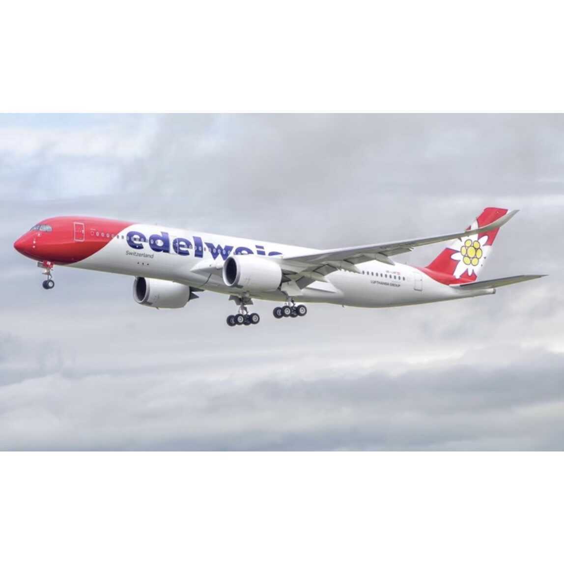 Airbus A350-900 モデルプレーン 1/200 JAL A350-900 JA05XJ スナップインモデル: JAL