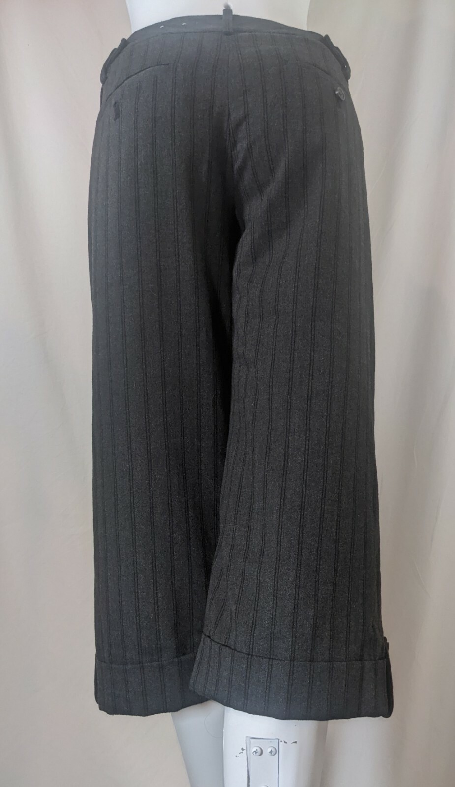 Express Design Studio Gray Editor Cropped Pinstri… - image 3