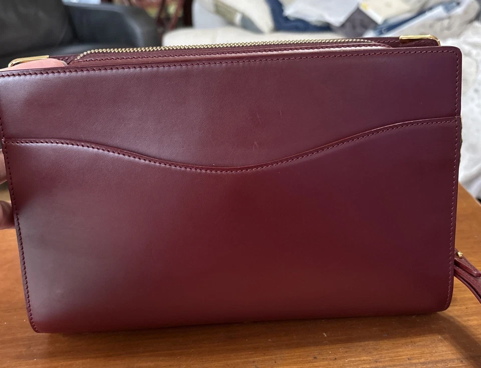 Bolso clutch Cartier Must de Bordeaux vintage de cuero. Foto 3 de 4