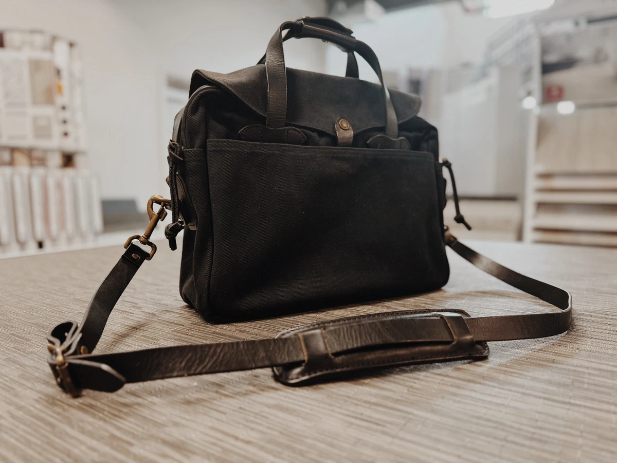 FILSON 257 USA製 2013年 コンピューター　廃盤 タン 旧タグ Filson FILSON 257 USA製 2013年 コンピューター 廃盤 タン 旧タグ 257