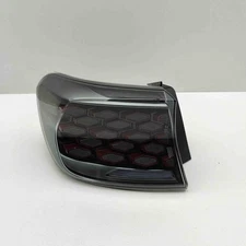 Kia Ceed Hatchback CD Tail Light Rear Left 92401-J7500 RHD 2023 31976003