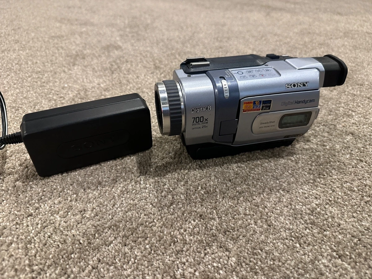 Caméscope Sony Handycam HDR-CX700VE – Full HD 1080p – Bon état – Complet