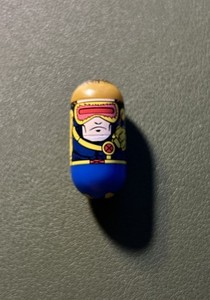Mighty Beans #13 Marvel cyclops bean 2004 Moose Toys Collectible