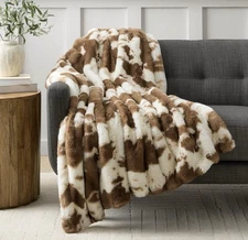 Luxury 60x70 Hotel Premier Collection Faux Fur COW THROW Blanket NWT