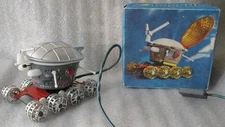 Russian Movement Lunar Vehicle Rover Moon walker Lunokhod Space Toy Car Rocket C