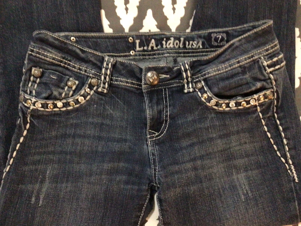 Pantalones de mezclilla Grace in LA Capri azules para mujer adornados talla 7 30X21 Foto 4 de 4