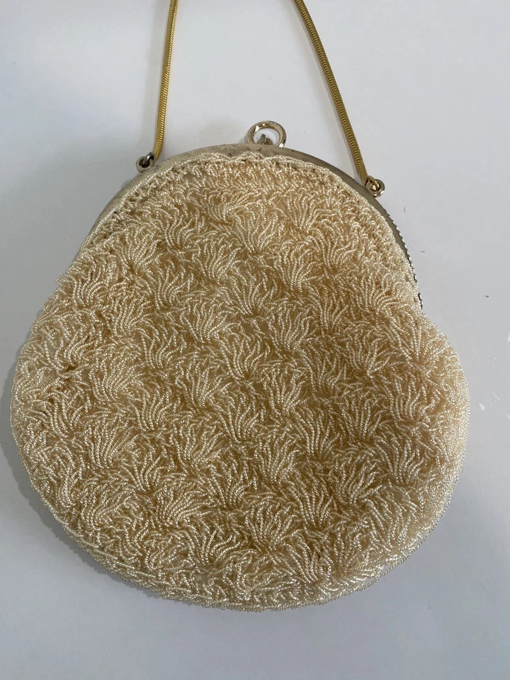 Cartera clutch vintage con cuentas Gabrielle hecha para tienda de cardanes Foto 3 de 4