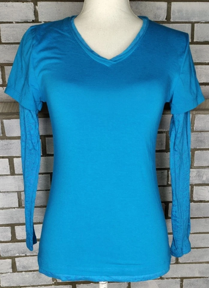 Danskin Now Women's Long Sleeve V-Neck T-Shirt Small Turquoise Floral Sheer Arms - Image 2 of 4