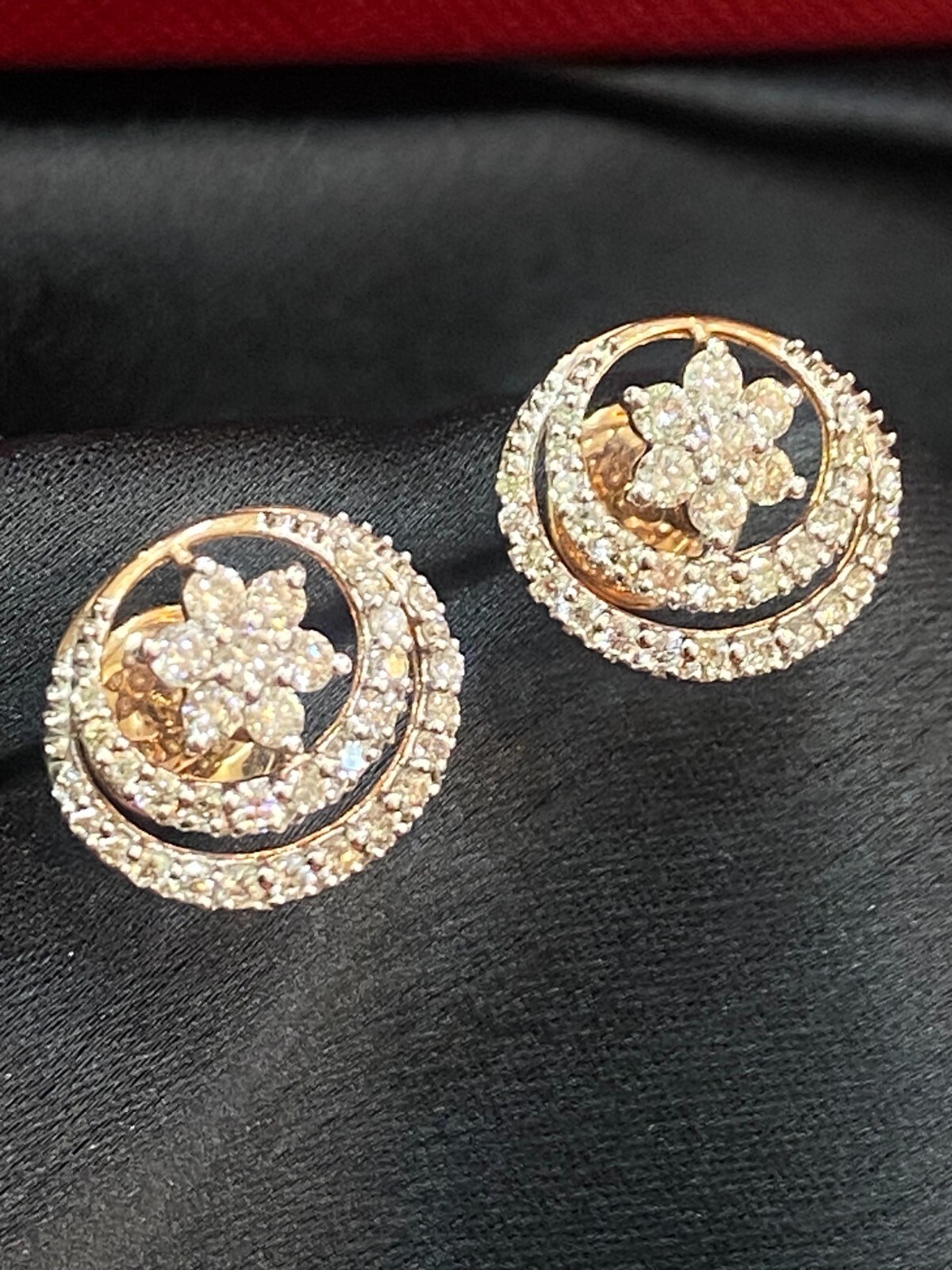 Pave 1.50 Cts Round Brilliant Cut Natural Diamonds Screw Stud Earrings 14K Gold