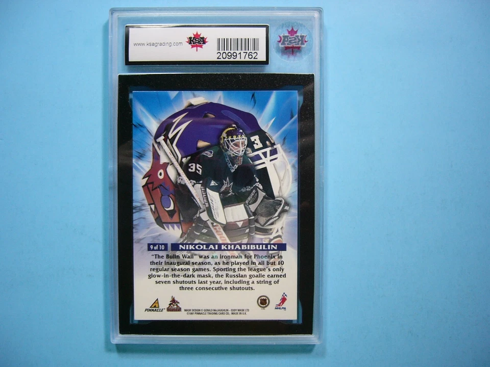 Tarjeta de hockey Pinnacle Masks NHL 1997/98 #9 NIKOLAI KHABIBULIN KSA 9 ¡COMO NUEVA NÍTIDA!! Foto 2 de 2