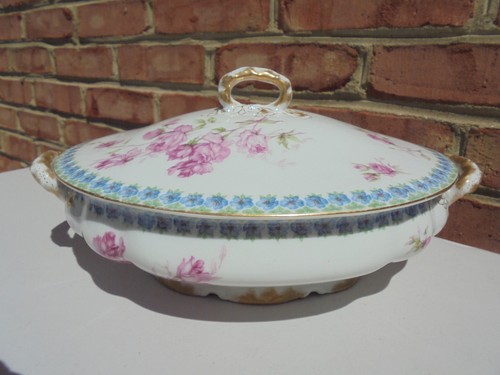 Antique Haviland Limoges Cov Casserole Bowl Lg Pink Roses Blue Flower Border - Picture 4 of 12