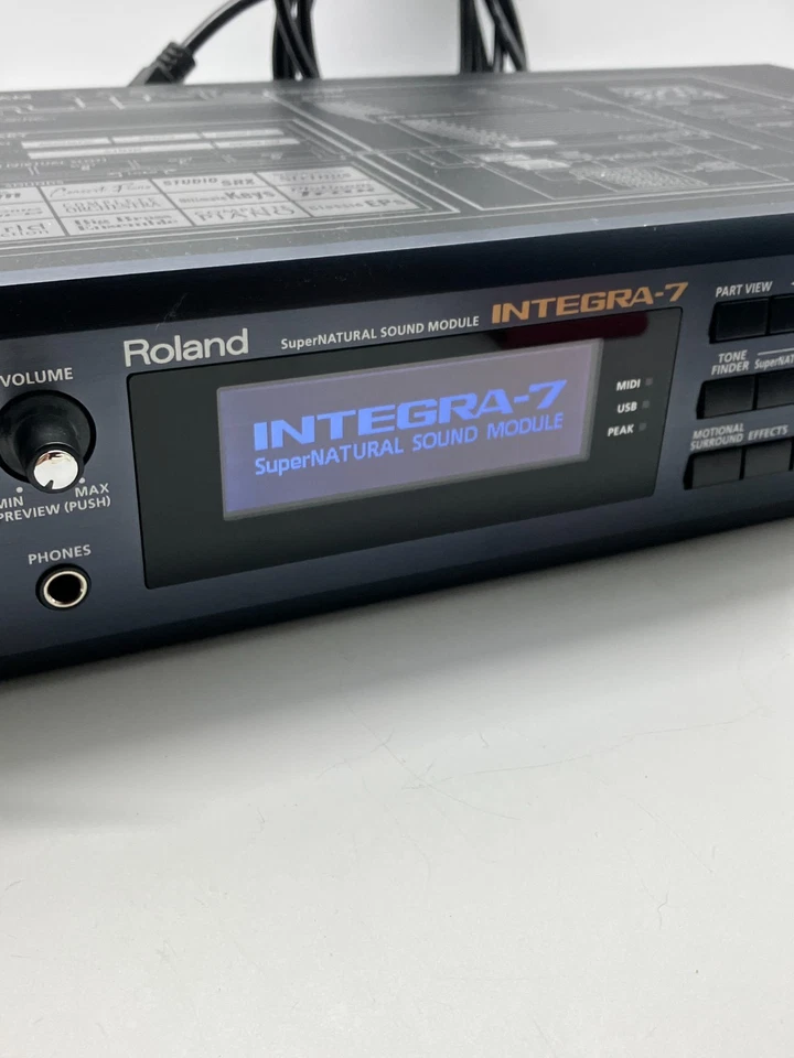 Roland INTEGRA-7 Super Natural Sound Module 2013 w/Power Cable Working Z6C2465 - Image 2 of 4