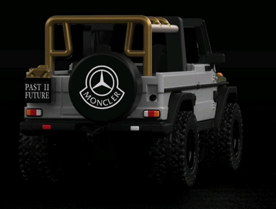 Hot Wheels x Mercedes-Benz Project G-class Past II Future NIGO