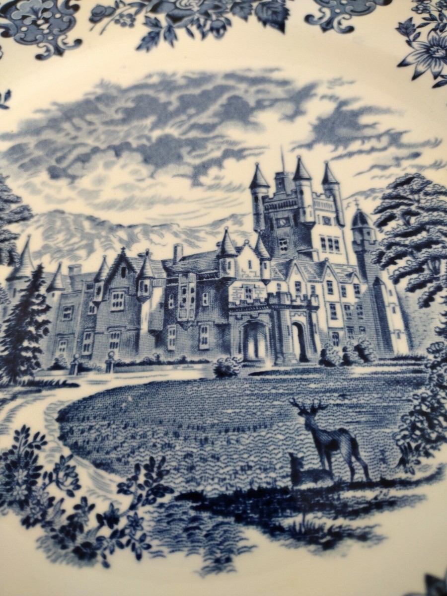 ヴィンテージの ENOCH  ロイヤルホームズ・オブ・ブリテン Royal Homes Of Britain, Enoch, Wedgewood China Plates, Set Of