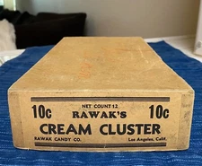 Vintage 10¢ Cream Cluster Box Rawak Candy Co Los Angeles CA Advertising 18B