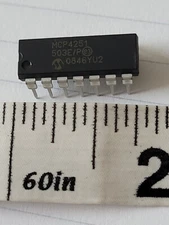 5pcs - MCP4251-503E/P  Microchip  Digital Potentiometer  50K  2-Ch.  DIP14 