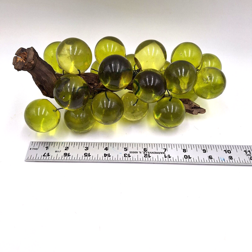 Large VTG Mid Century Green Lucite Grape Cluster On Driftwood Avocado - Picture 2 of 9