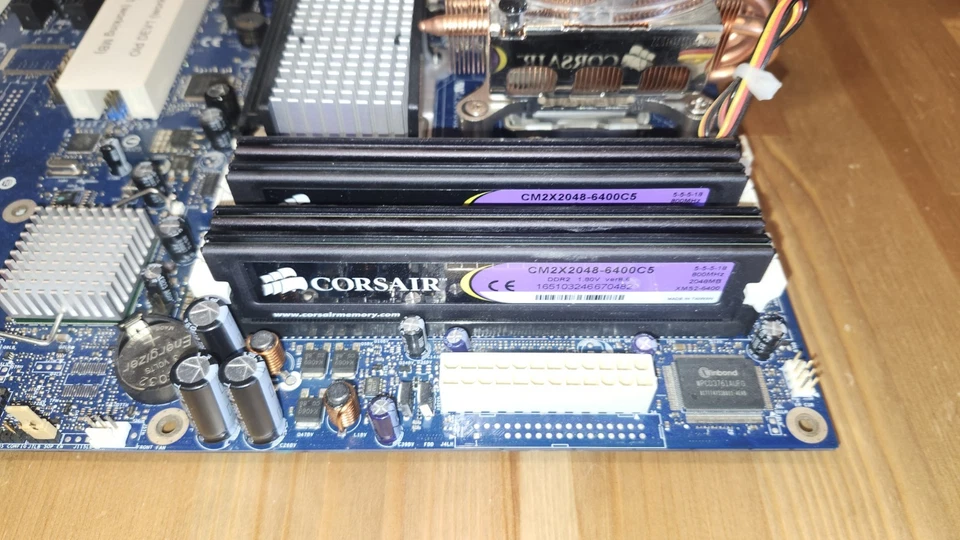 Intel DP35DP Desktop Board LGA775  With Zerotherm CPU Cooler And 8gb RAM - Image 3 of 4