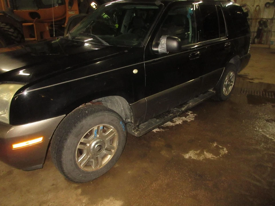 Used Front Left Seat Belt Front fits: 2004 Mercury Mountaineer driver retractor - Изображение 2 из 4