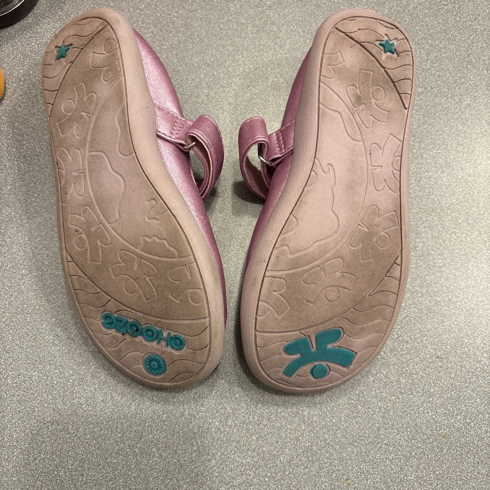 Sapato sem salto Chooze infantil feminino tamanho 1 Mary Jane rosa brilhante metálico - Imagem 4 de 4